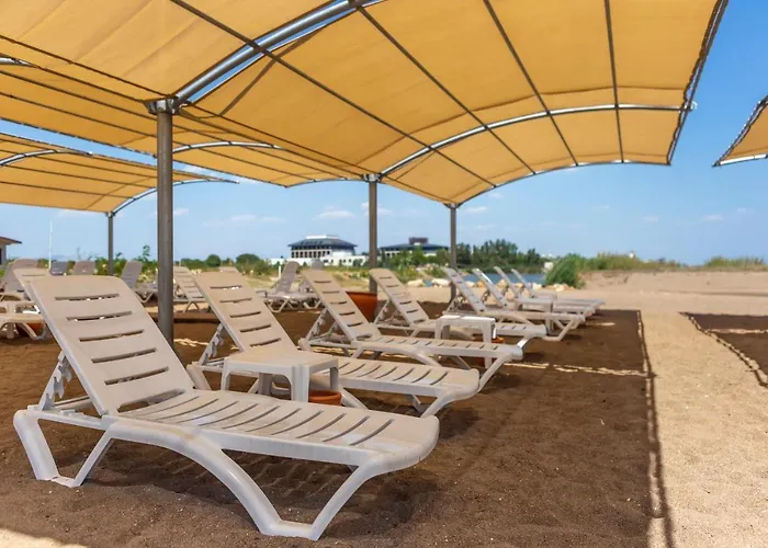 Armas Sunrise Lara 4*