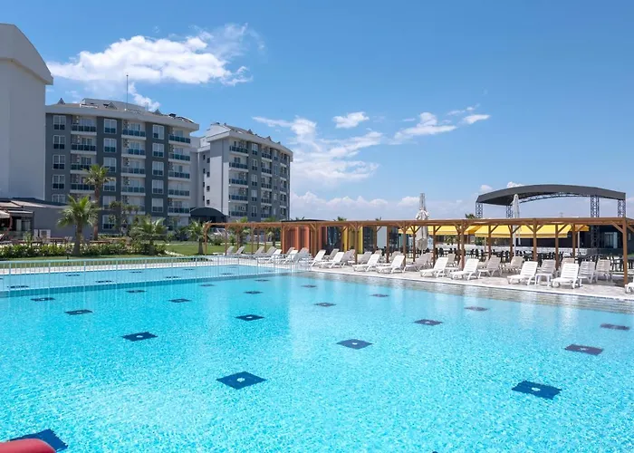 Armas Sunrise Lara Hotel